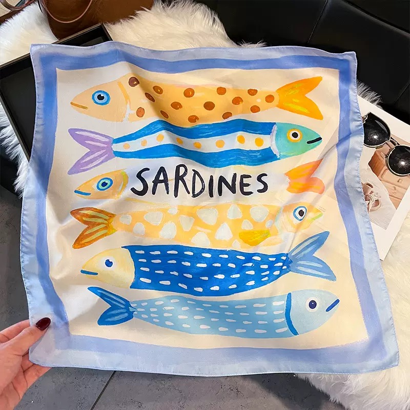Fashion Fish Pattern Square Si - Ascot Neck Scarf recension och pris